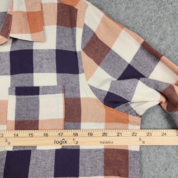 Disney Mickey Mouse and Friends Women's Shirt Flannel Button Up Long Sleeve L - Picture 8 of 9